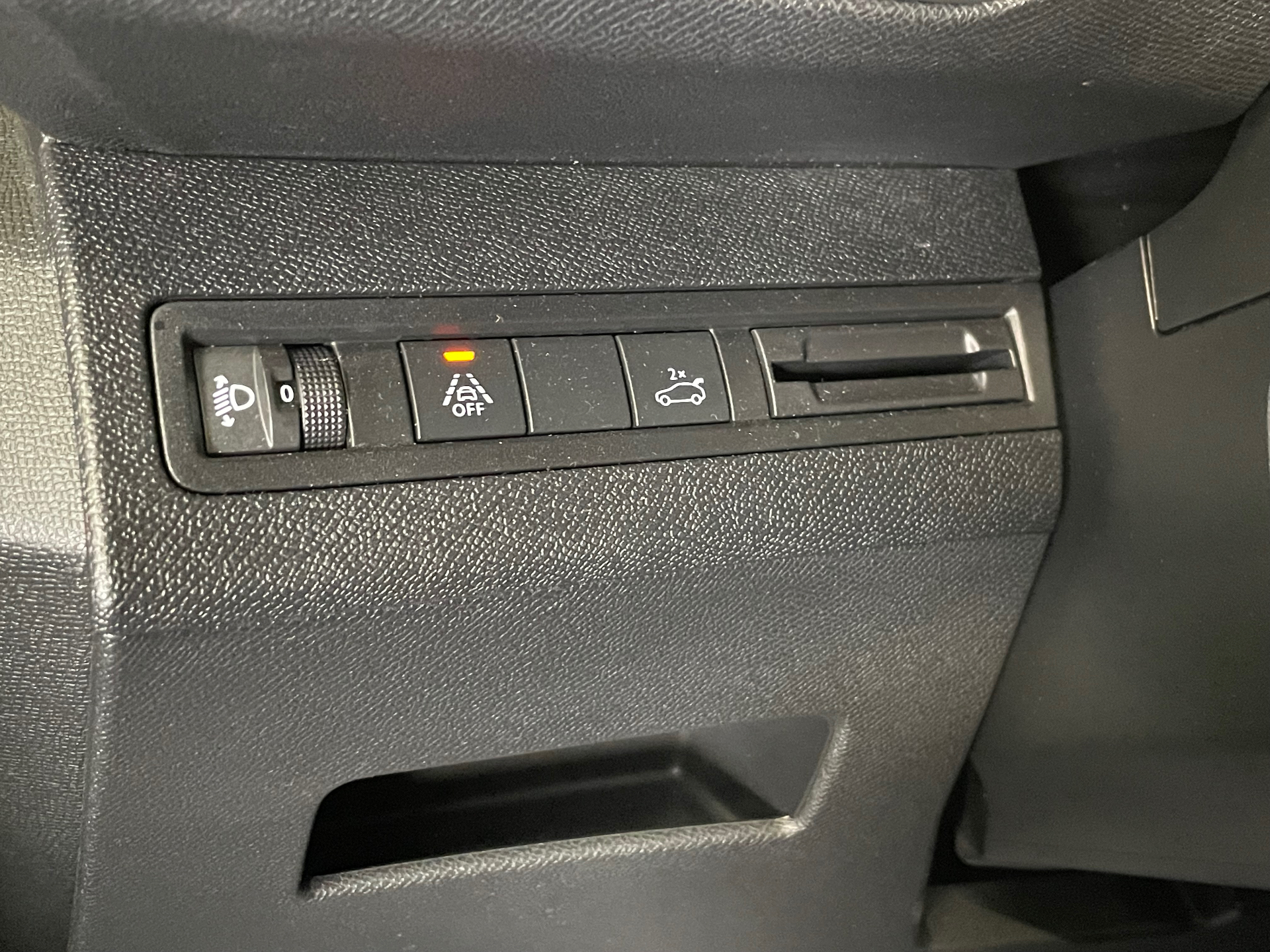 PEUGEOT 5008 PureTech 130ch S&S BVM6 Allure Pack