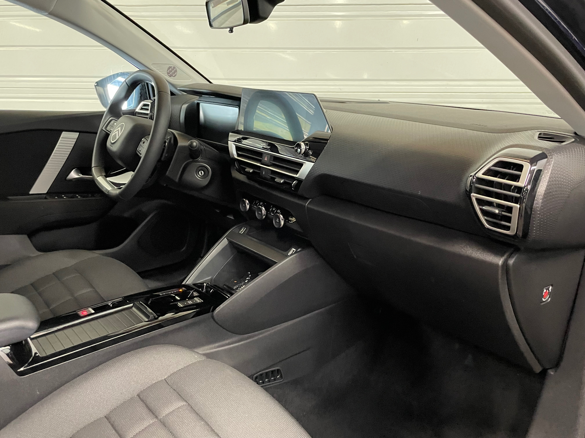 CITROEN C4 Hybride 145 ch e-DCS6 Plus