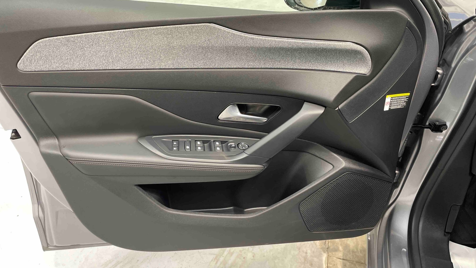 PEUGEOT 308 Hybrid 136 e-DCS6 Allure