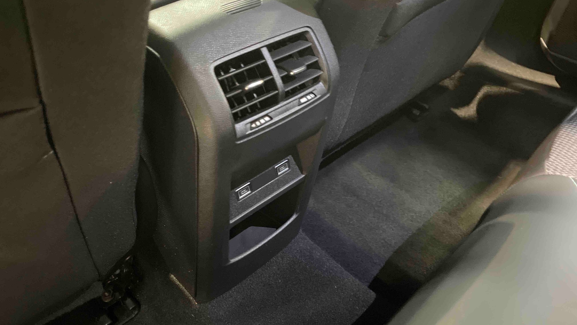 PEUGEOT 308 Hybrid 136 e-DCS6 Allure