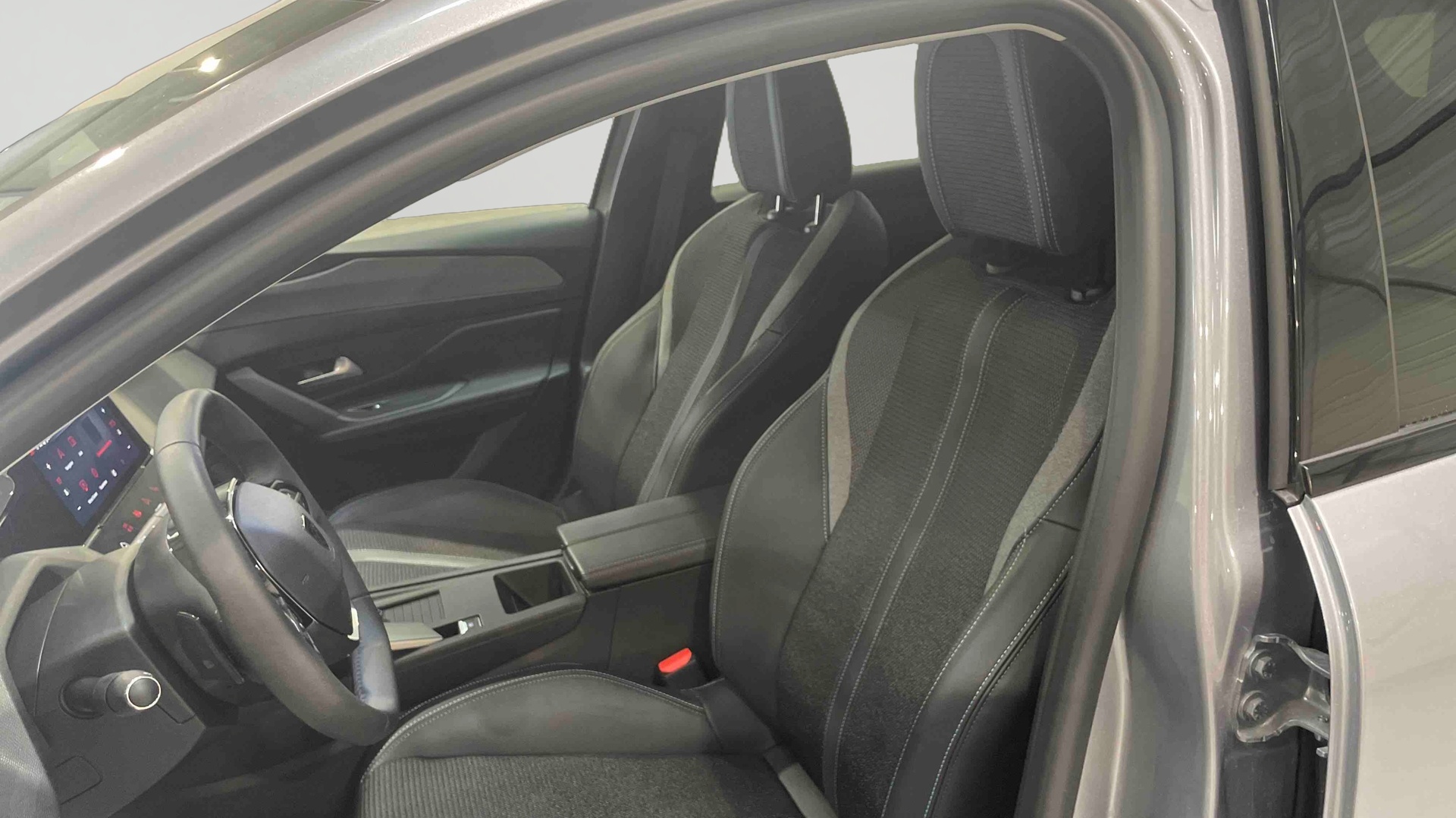 PEUGEOT 308 Hybrid 145 e-DCS6 Allure