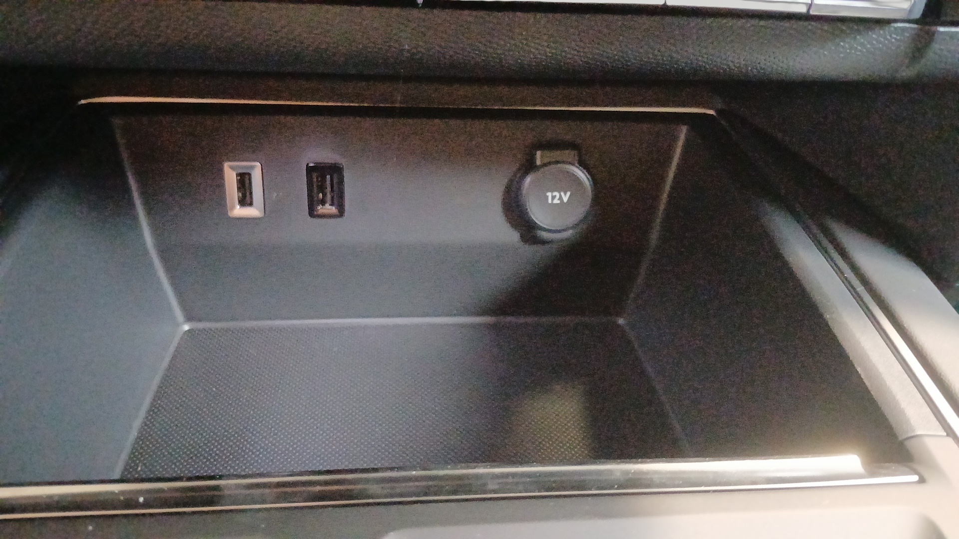 CITROEN C5 AIRCROSS Aircross Hybride rechargeable 180 ë-EAT8 Feel Pack