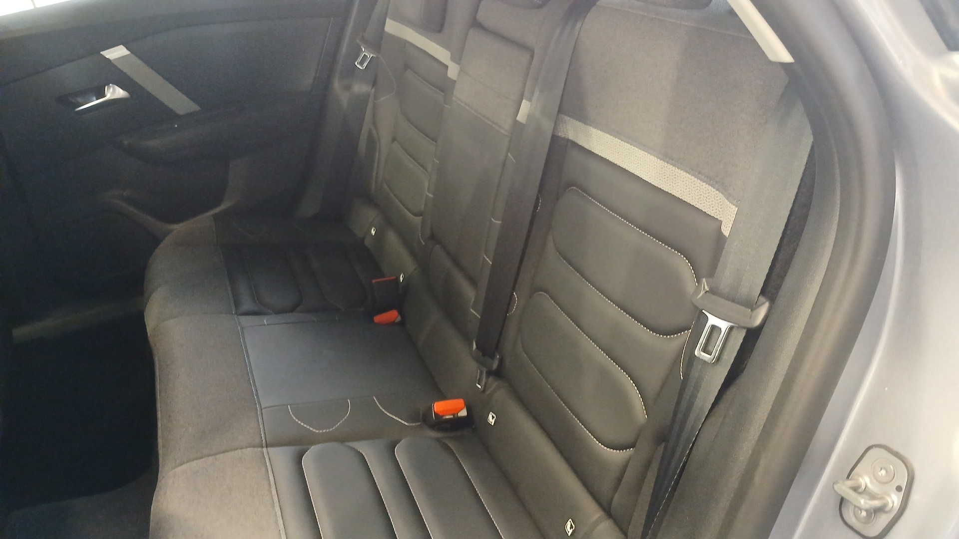 CITROEN C4 BlueHDi 130ch EAT8 MAX