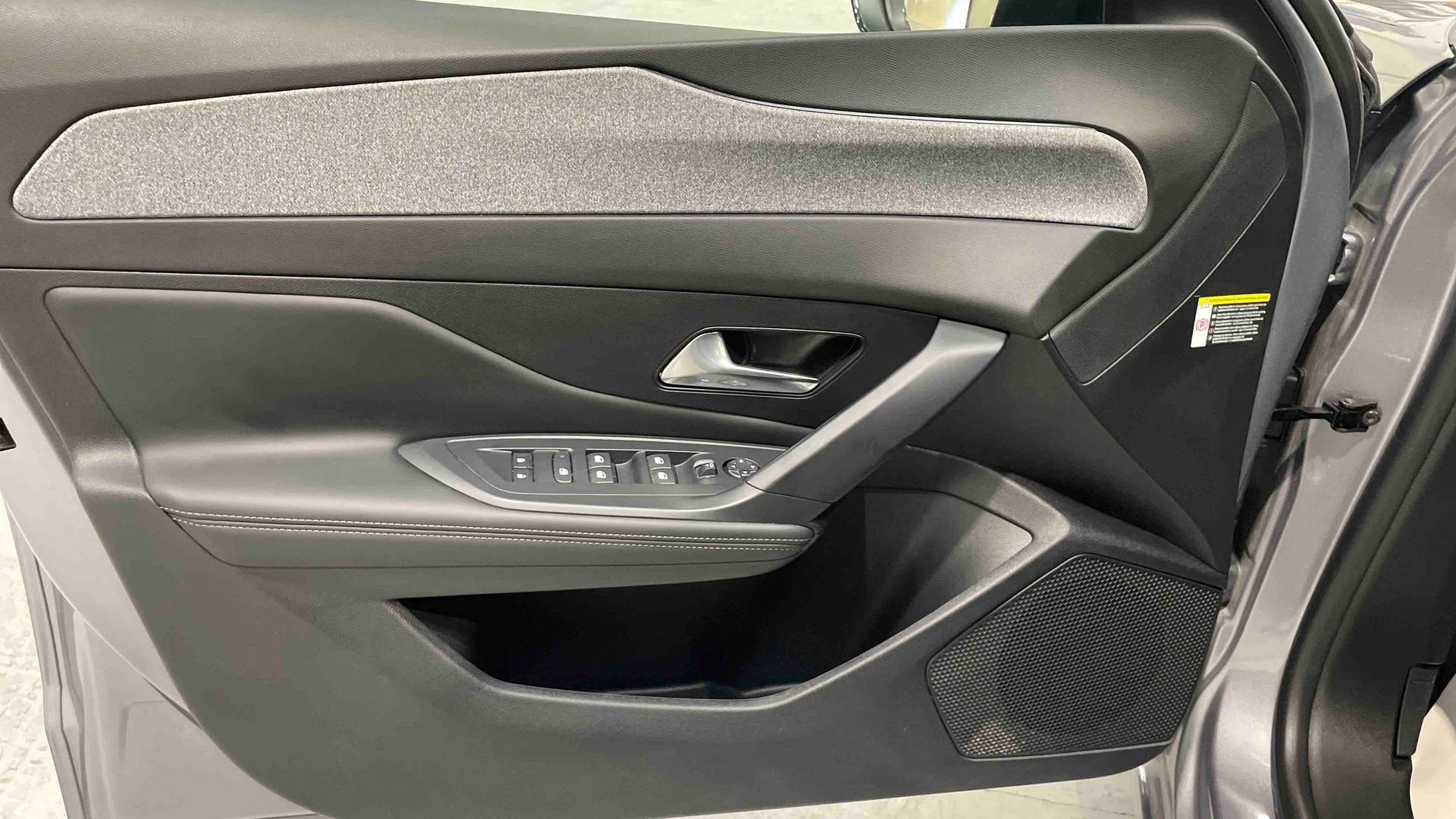 PEUGEOT 308 Hybrid 145 e-DCS6 Allure
