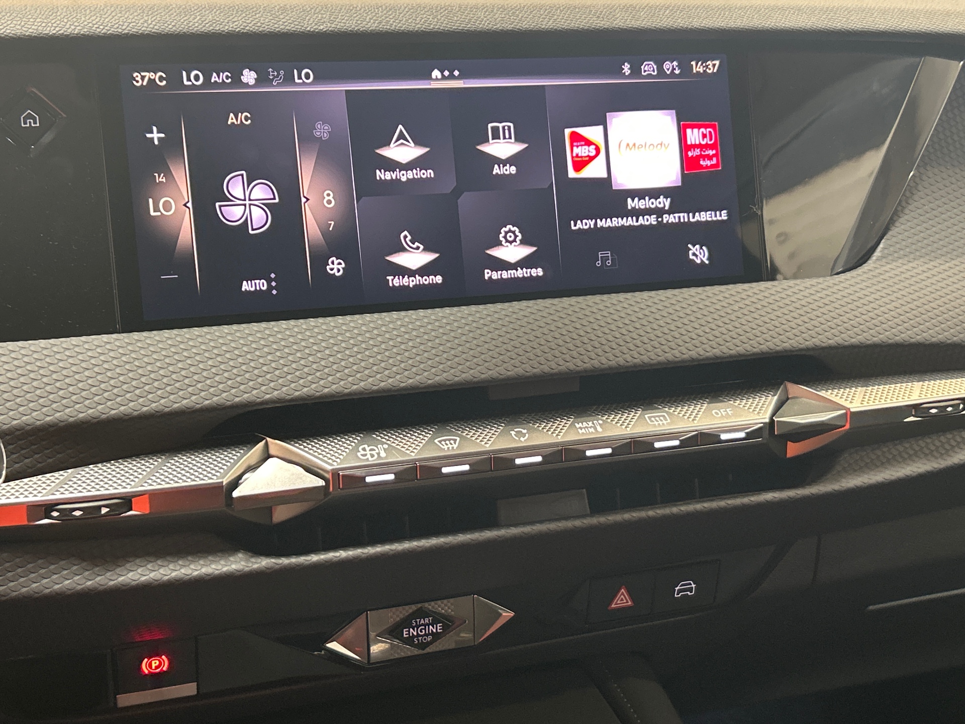DS DS 4 4 E-TENSE 225 CROSS TROCADERO