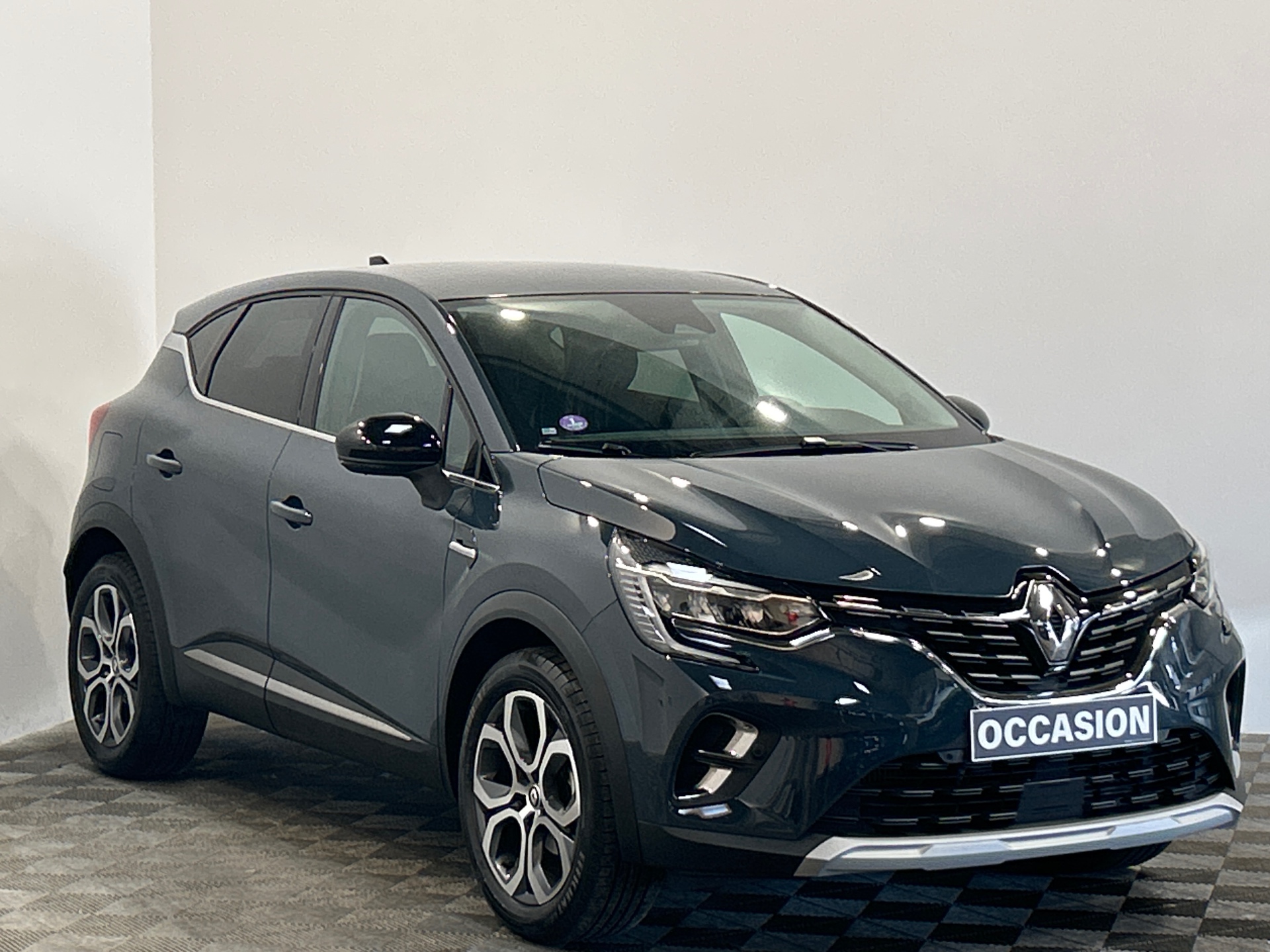 RENAULT CAPTUR techno TCe 90