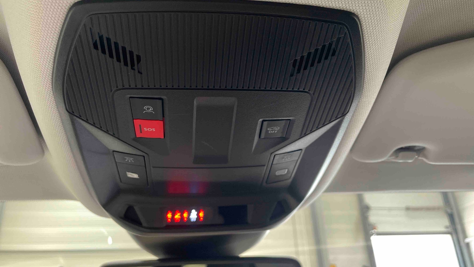 PEUGEOT 308 Hybrid 136 e-DCS6 Allure