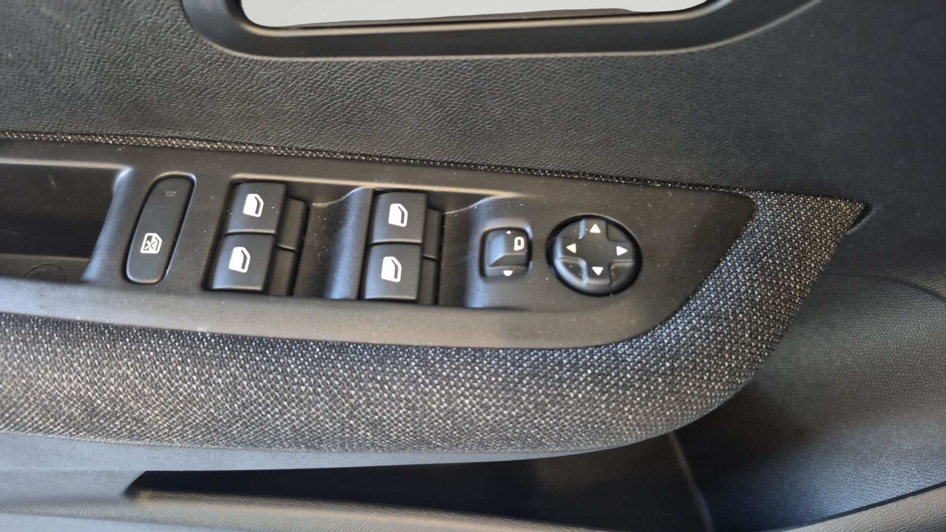 PEUGEOT 208 Style 100 ch BVM6
