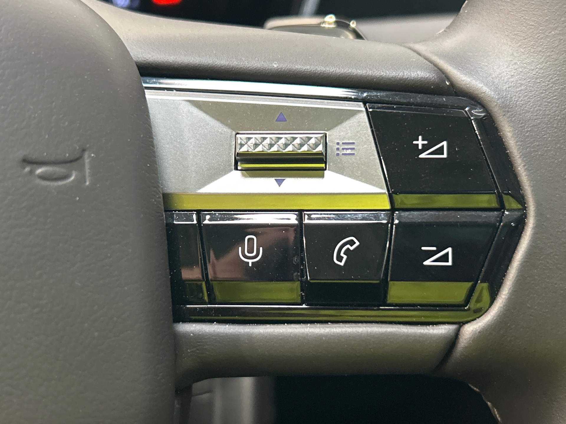 DS DS 4 4 PureTech 130 Automatique ANTOINE DE SAINT EXUPÉRY