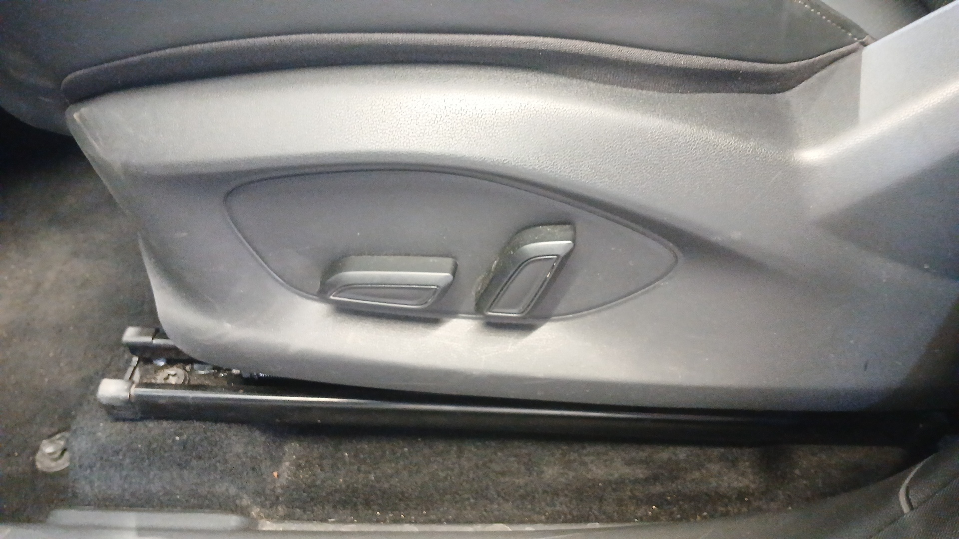 MG ZS 1.5 L Hybrid+ 197 ch Luxury