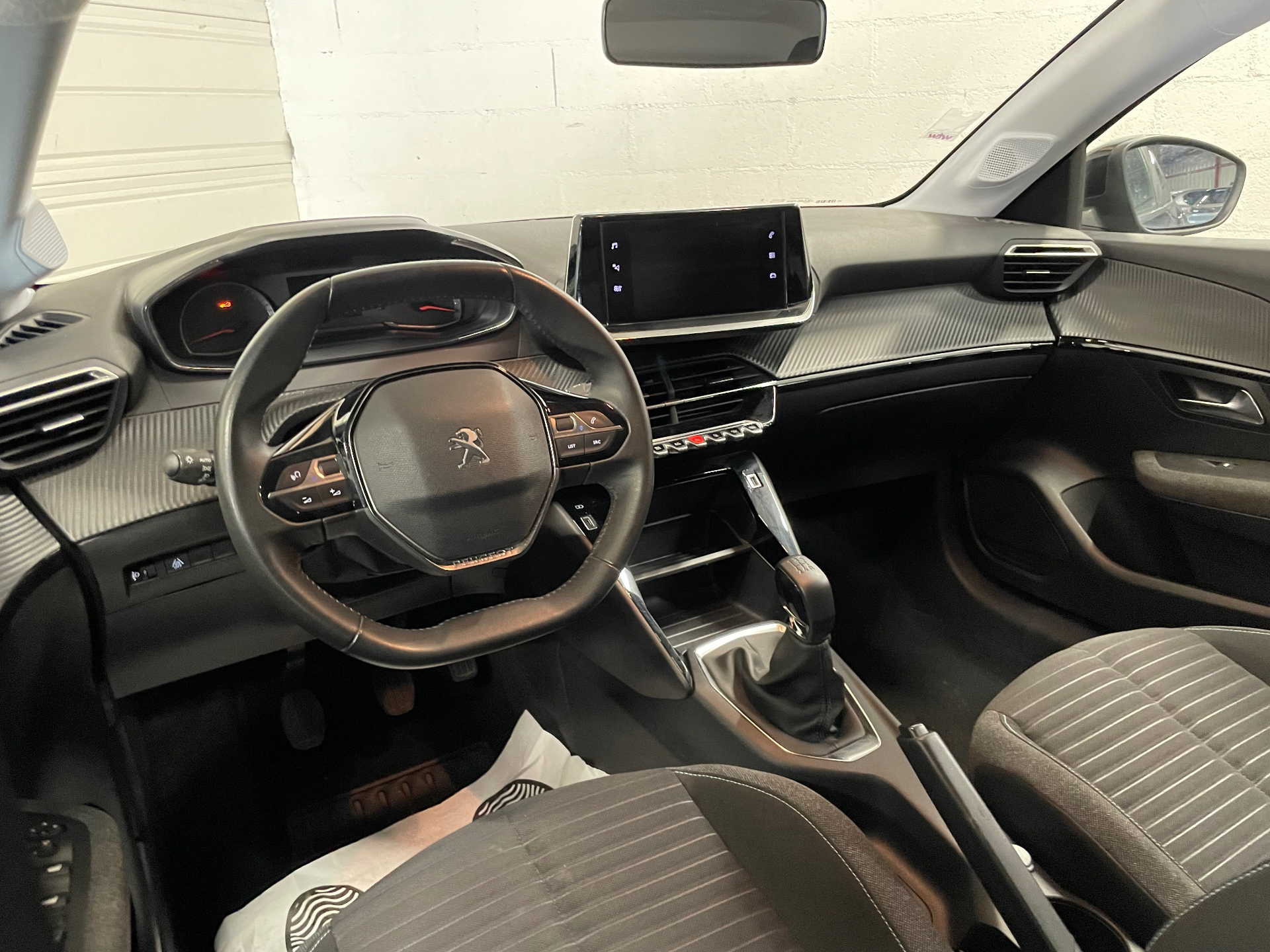 PEUGEOT 208 PureTech 75 S&S BVM5 Style