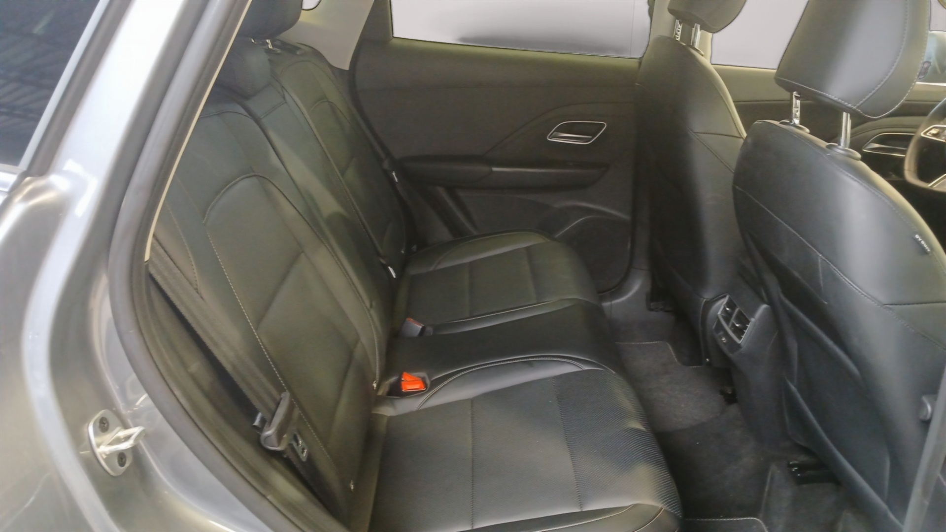 MG ZS 1.5 L Hybrid+ 197 ch Luxury