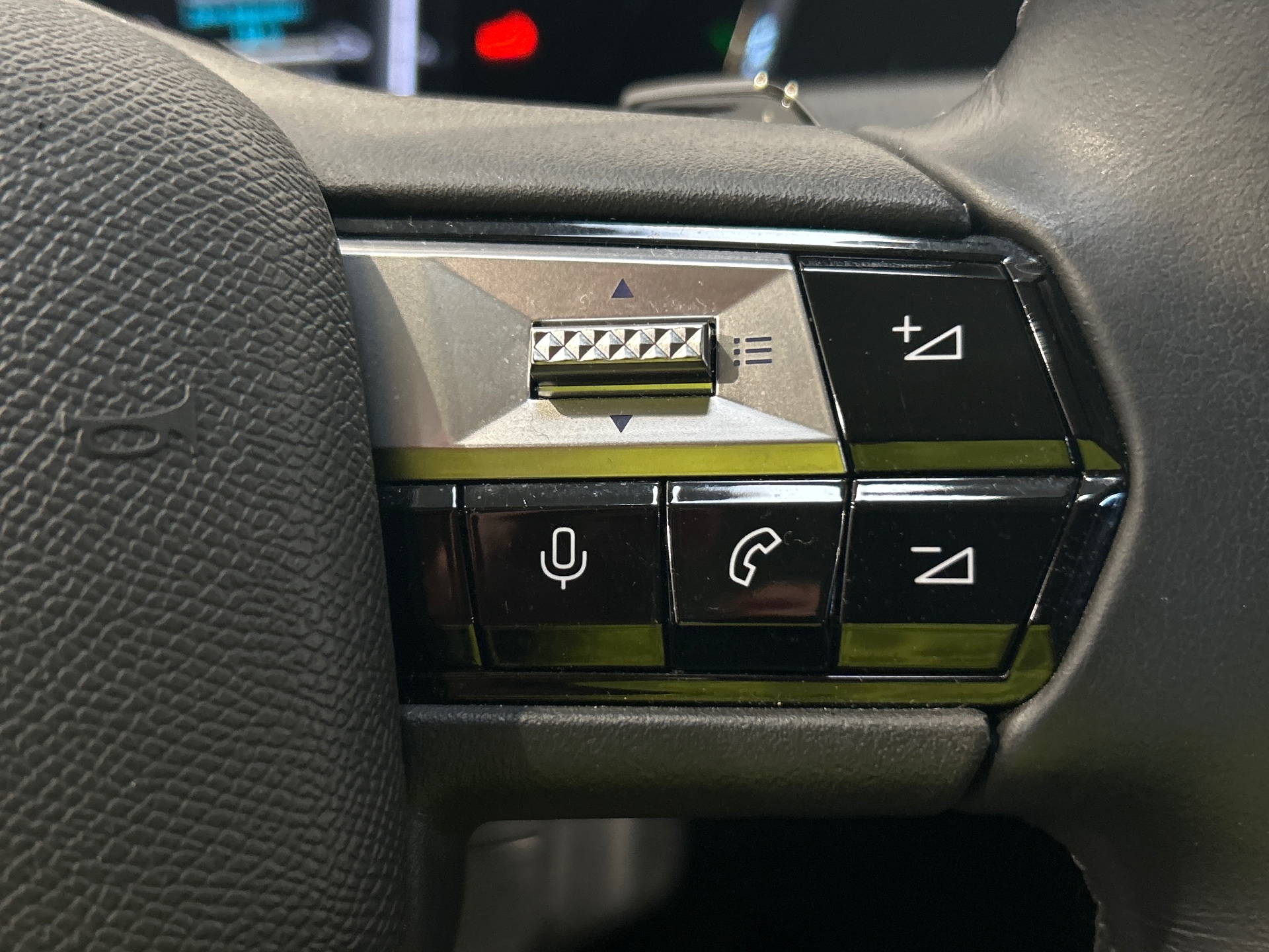 DS DS 4 E-TENSE 225 CROSS TROCADERO