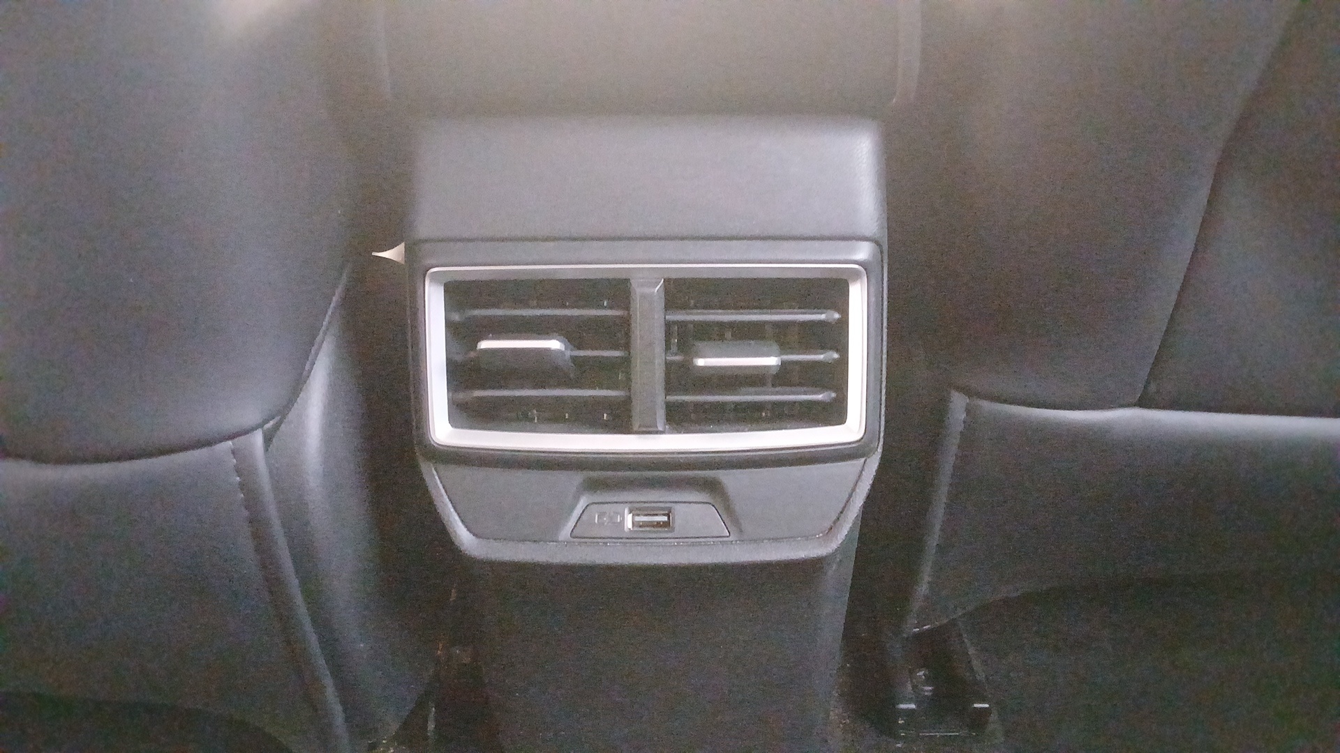 MG ZS 1.5 L Hybrid+ 197 ch Luxury