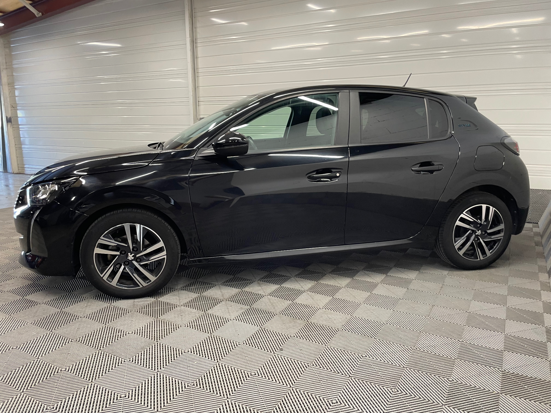PEUGEOT 208 PureTech 75 S&S BVM5 Style