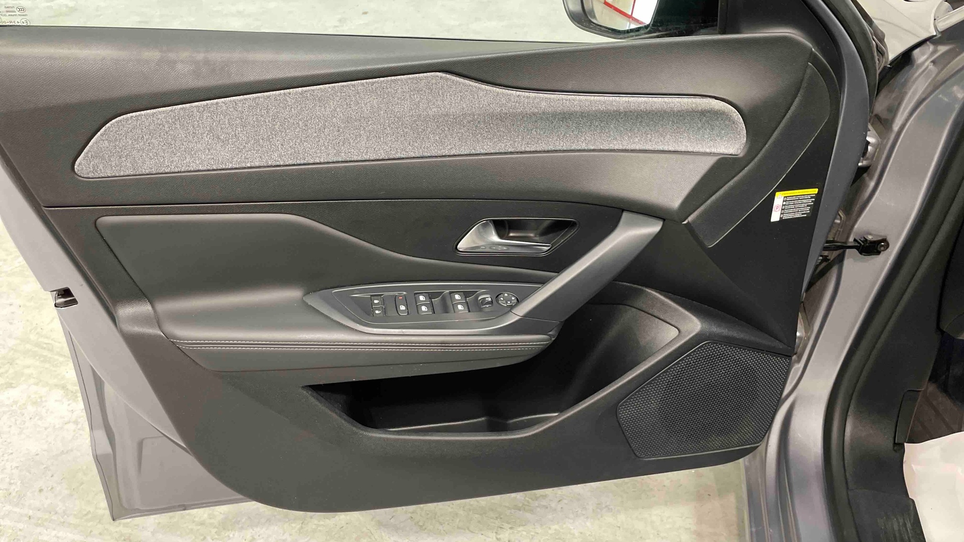 PEUGEOT 308 PHEV 180 e-EAT8 Allure Pack - 5P