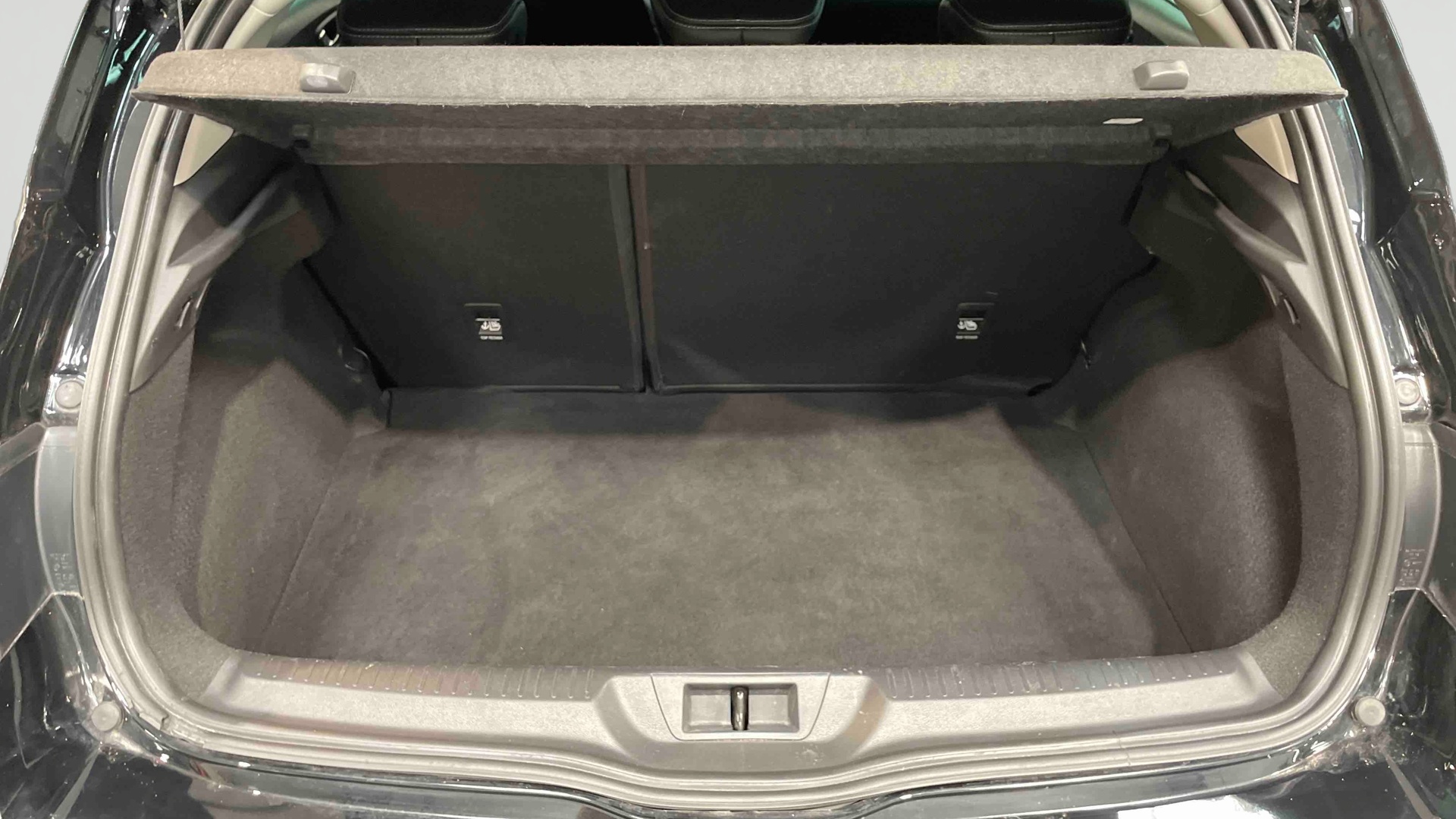 RENAULT MEGANE IV BERLINE TCe 140 EDC Techno