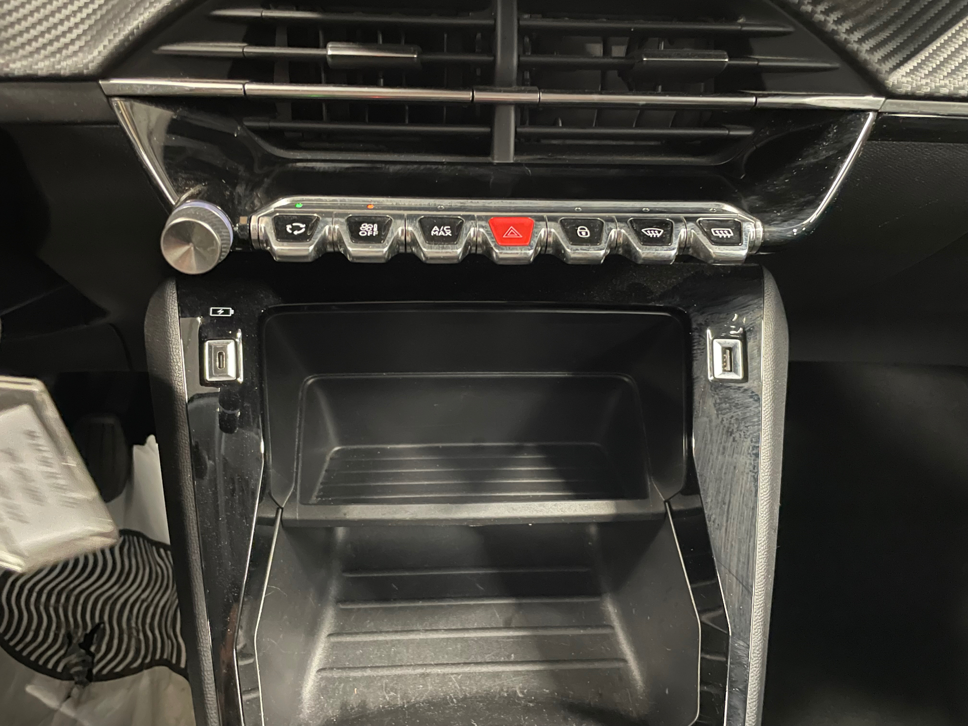 PEUGEOT 208 PureTech 75 S&S BVM5 Style