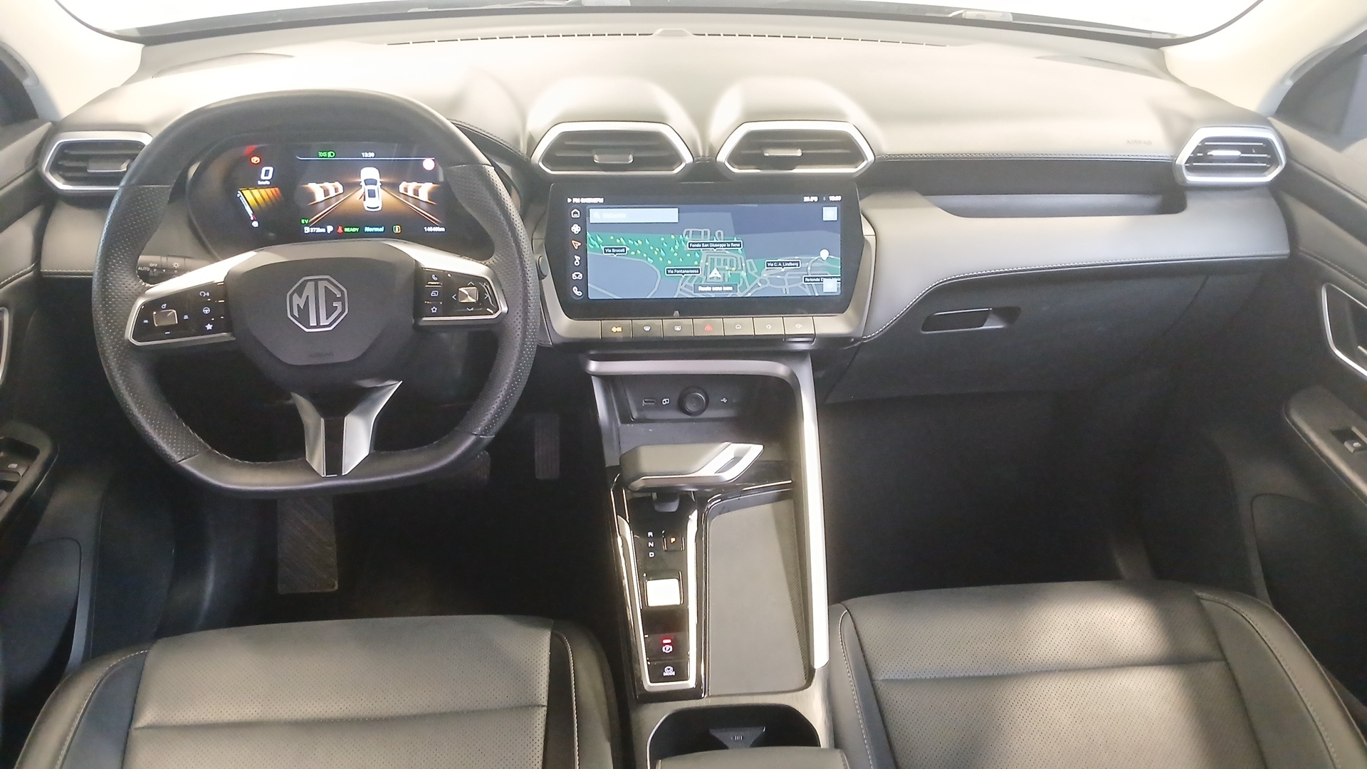 MG ZS 1.5 L Hybrid+ 197 ch Luxury