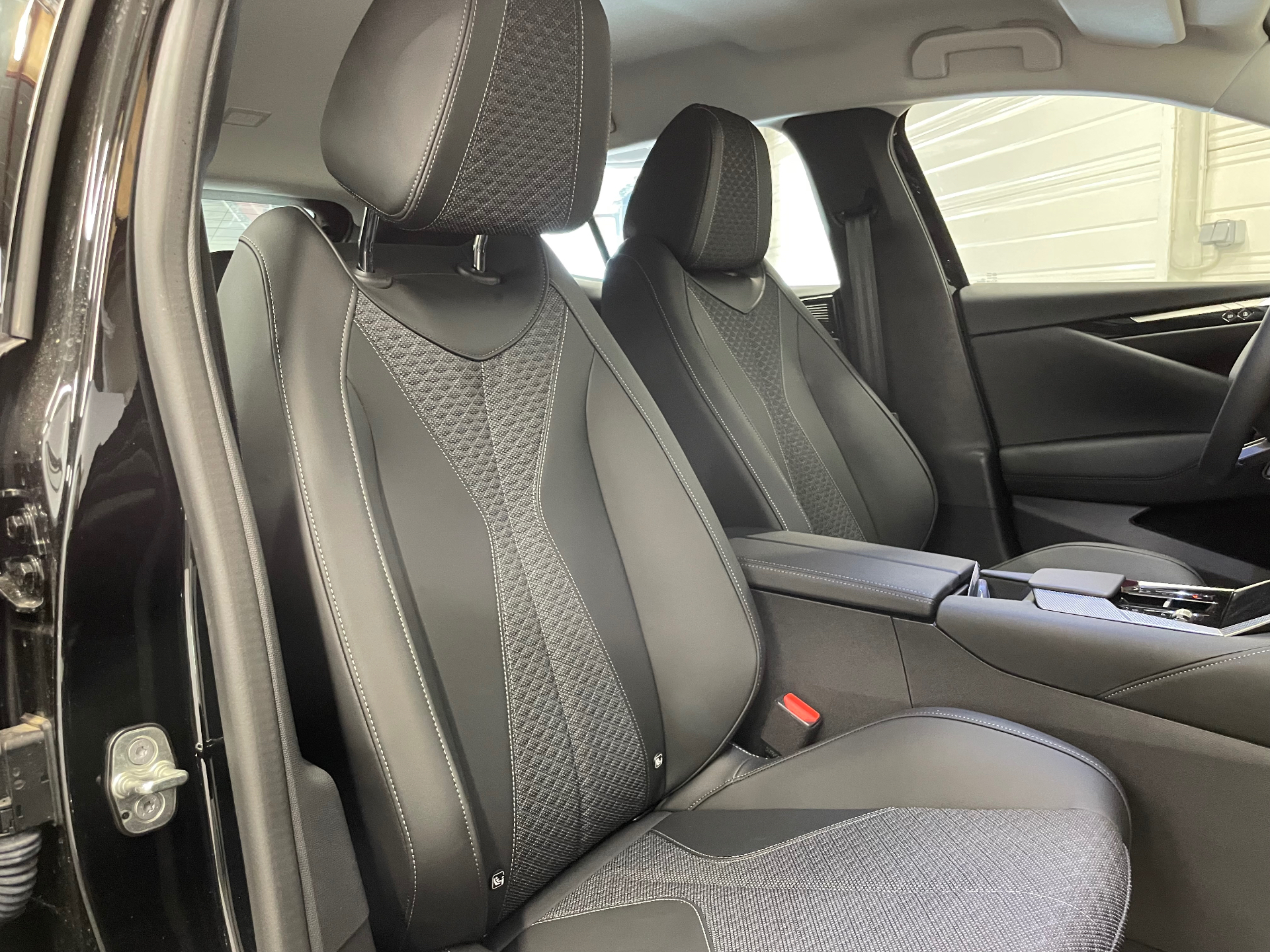 DS DS 4 Hybride E-Tense 225 EAT8 Cross Trocadero