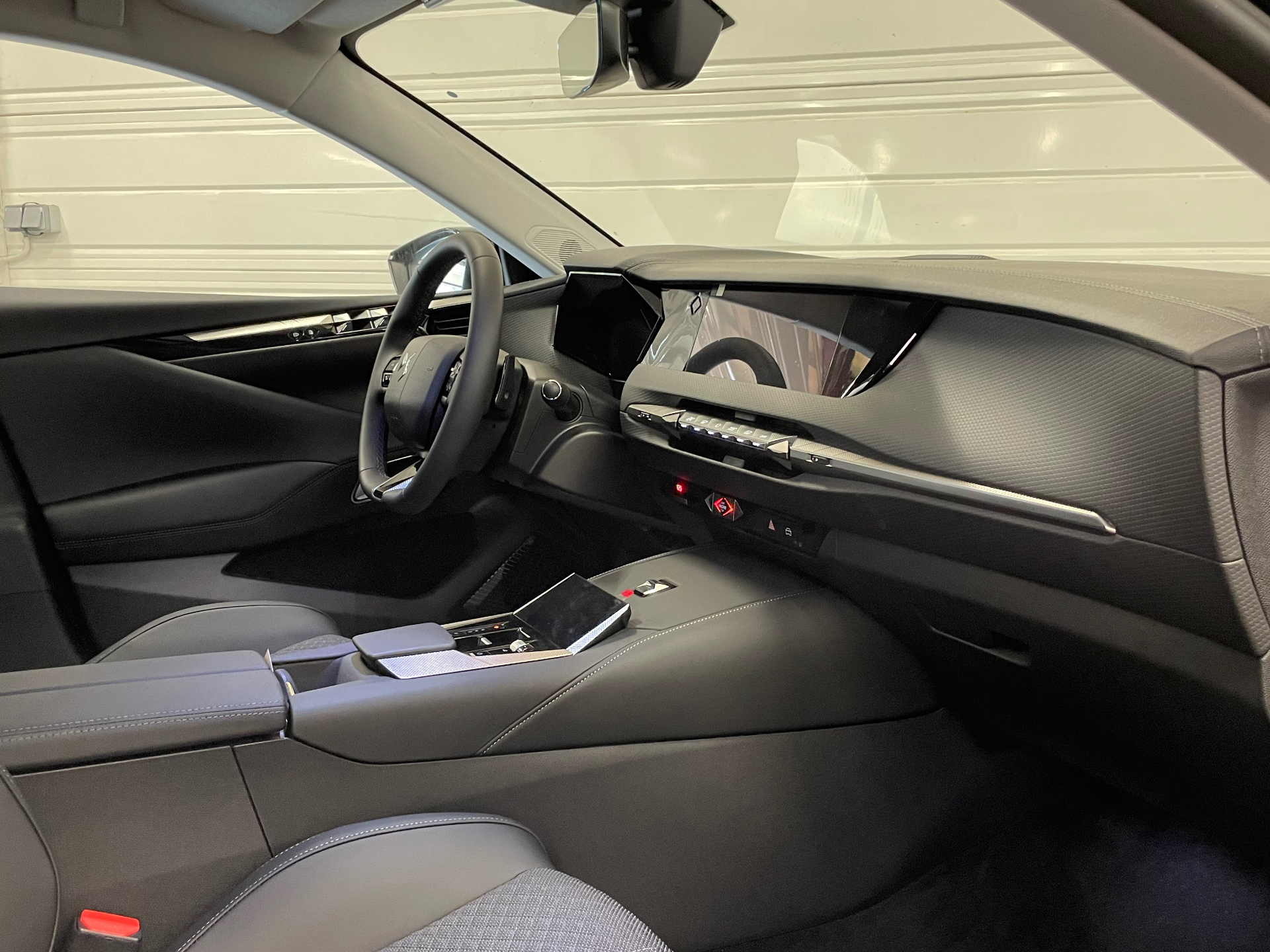 DS DS 4 Hybride E-Tense 225 EAT8 Cross Trocadero
