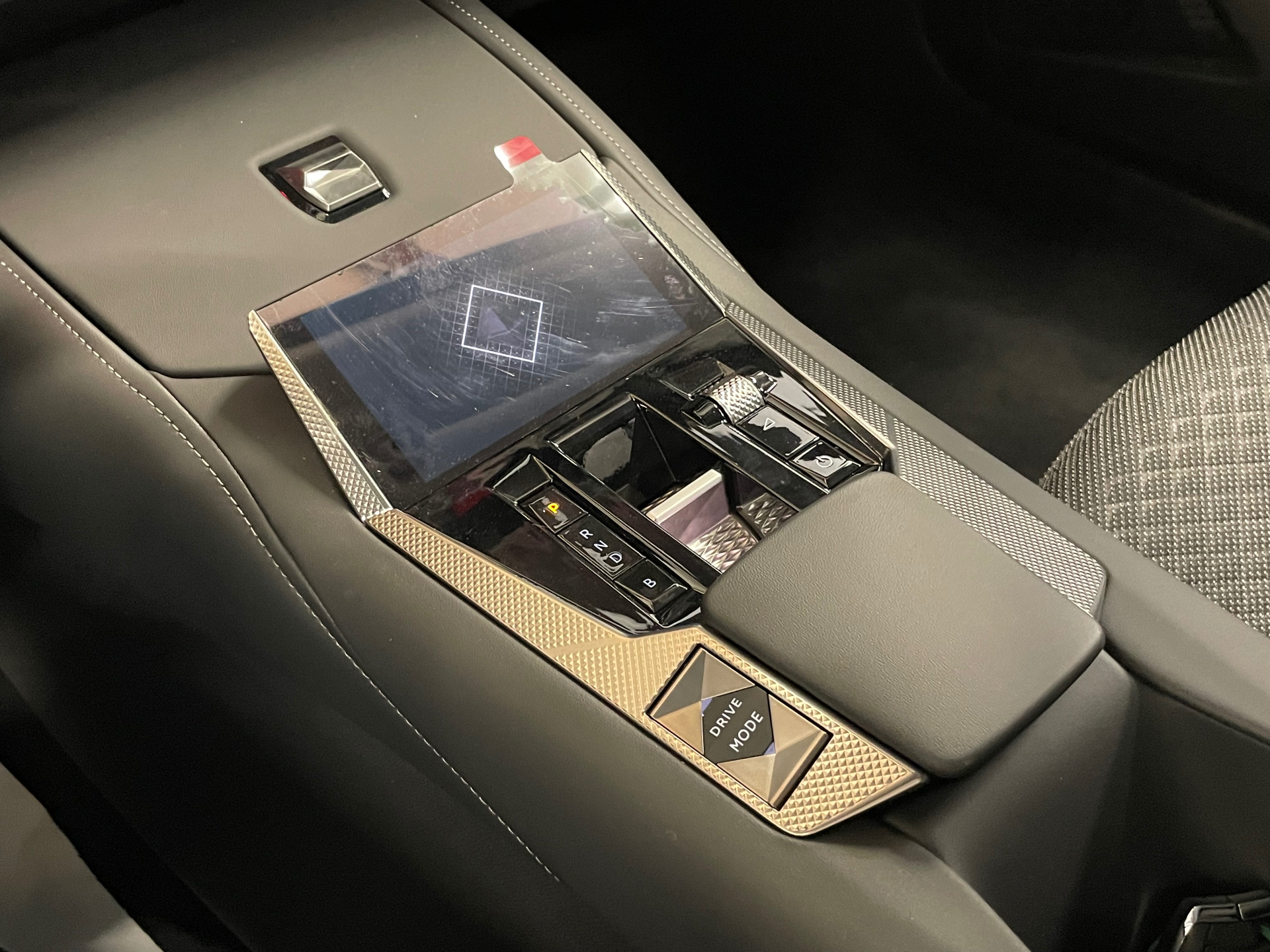 DS DS 4 Hybride E-Tense 225 EAT8 Cross Trocadero