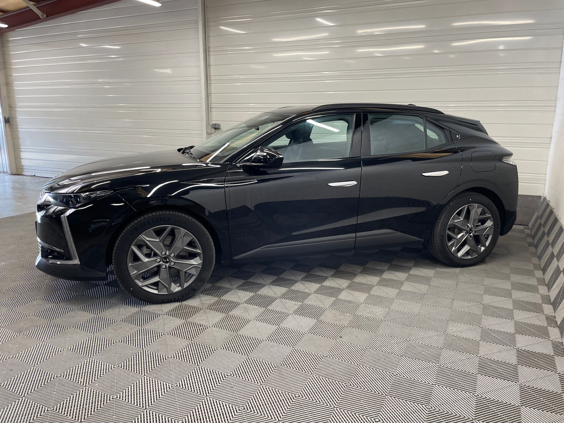 DS DS 4 Hybride E-Tense 225 EAT8 Cross Trocadero