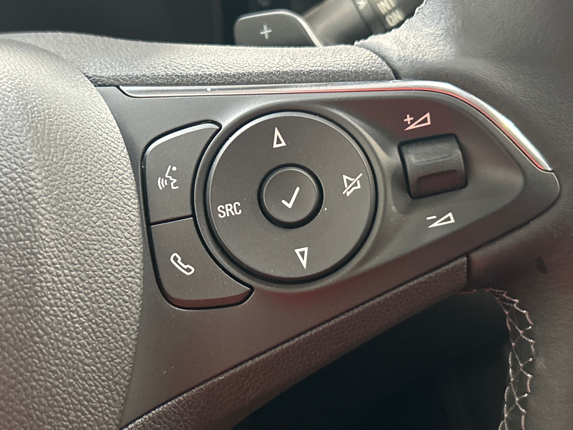 OPEL GRANDLAND GS Hybride Rechargeable 225 ch