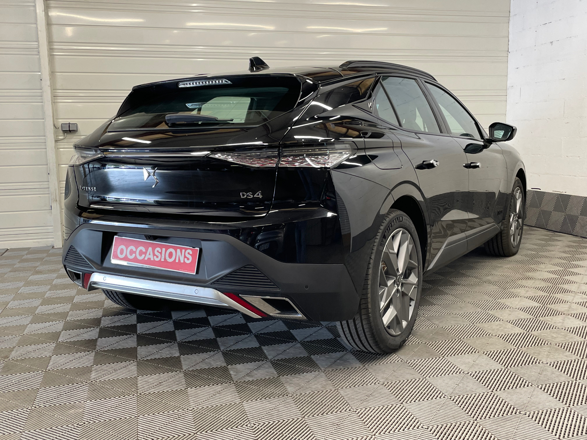 DS DS 4 Hybride E-Tense 225 EAT8 Cross Trocadero