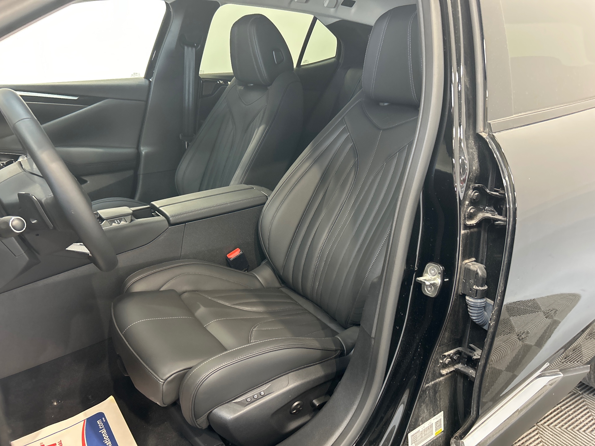 DS DS 4 E-TENSE 225 TROCADERO