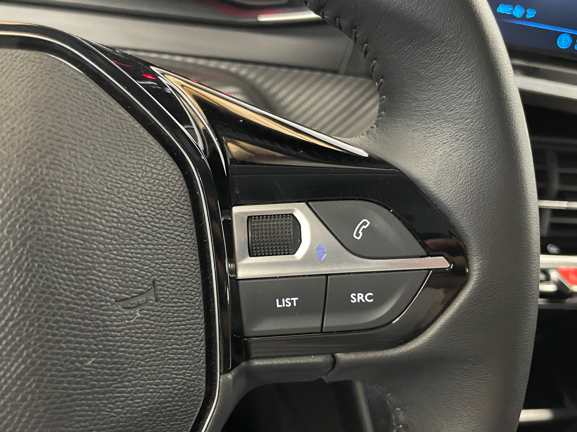 PEUGEOT 208 100 S&S BVM6 Style