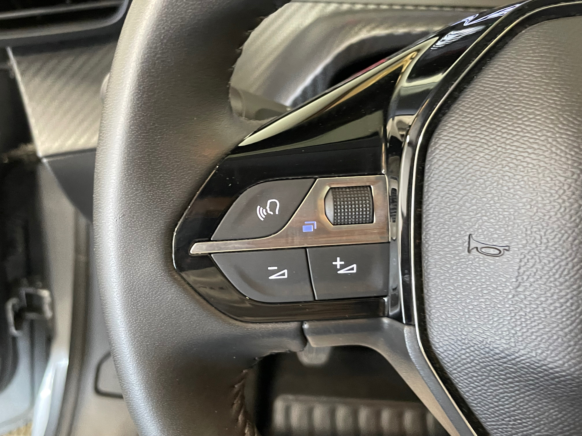 PEUGEOT 208 100 S&S BVM6 Style