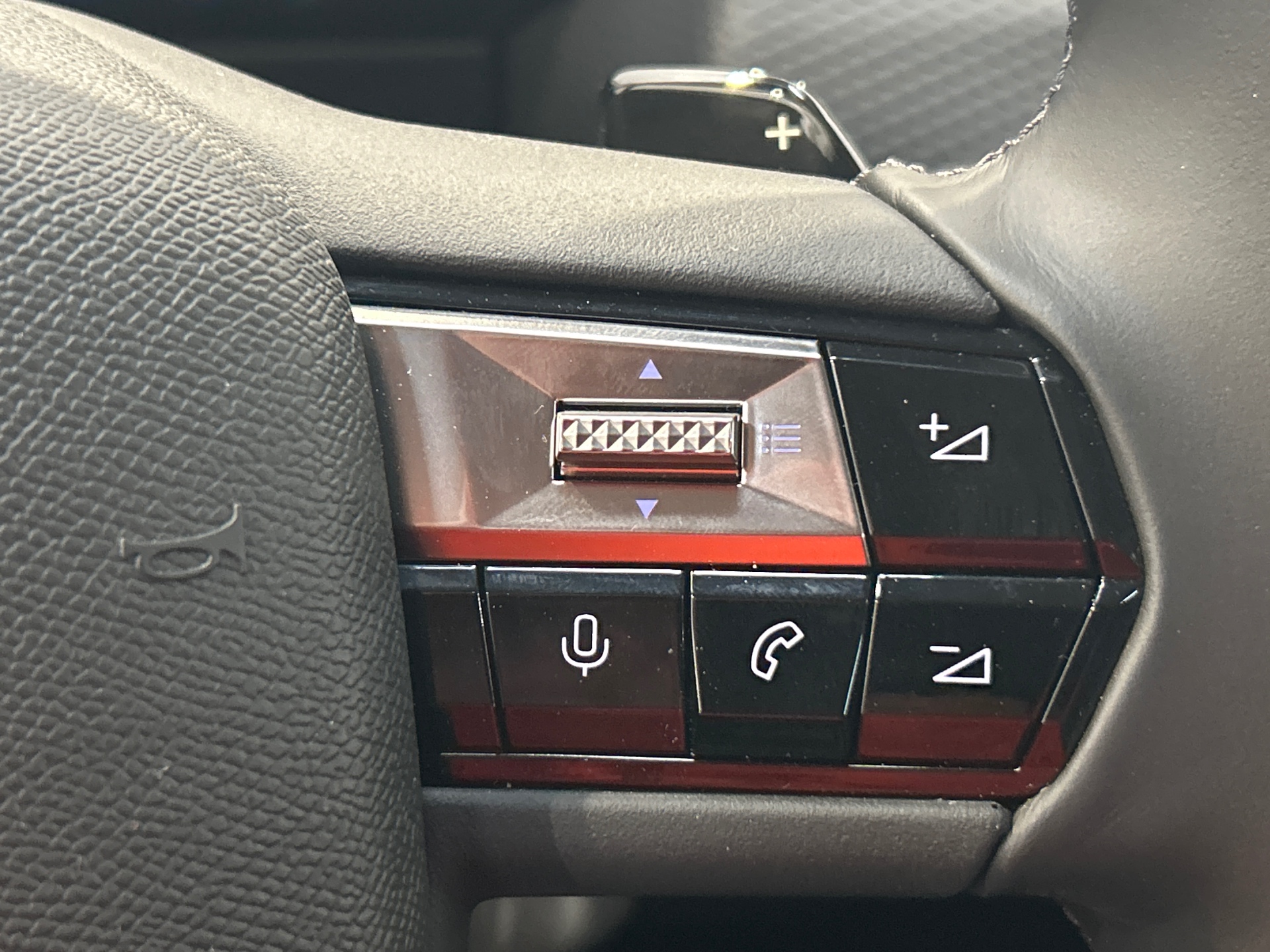 DS DS 4 E-TENSE 225 TROCADERO