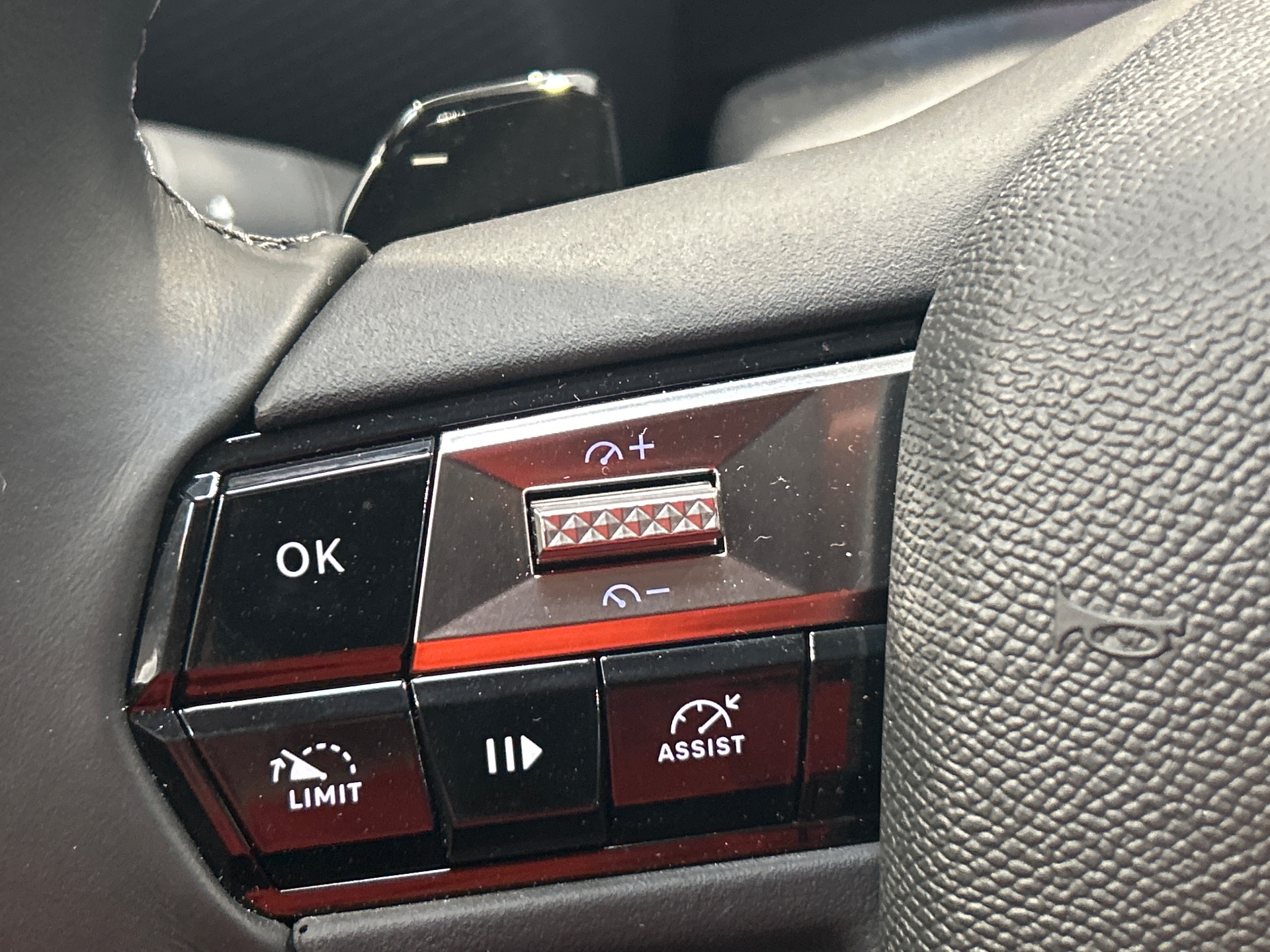 DS DS 4 E-TENSE 225 TROCADERO