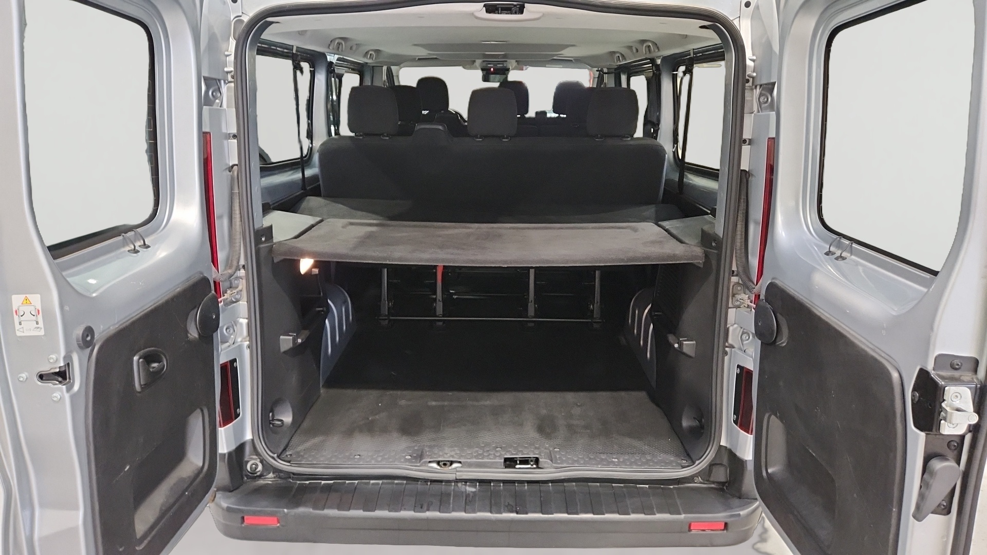 RENAULT TRAFIC COMBI L2 dCi 150 Energy S&S EDC Zen 9 PLACES