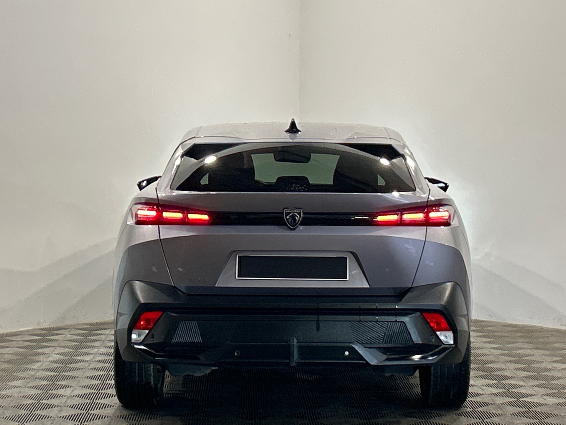 PEUGEOT 408 ALLURE PURETECH 130 S&S EAT8