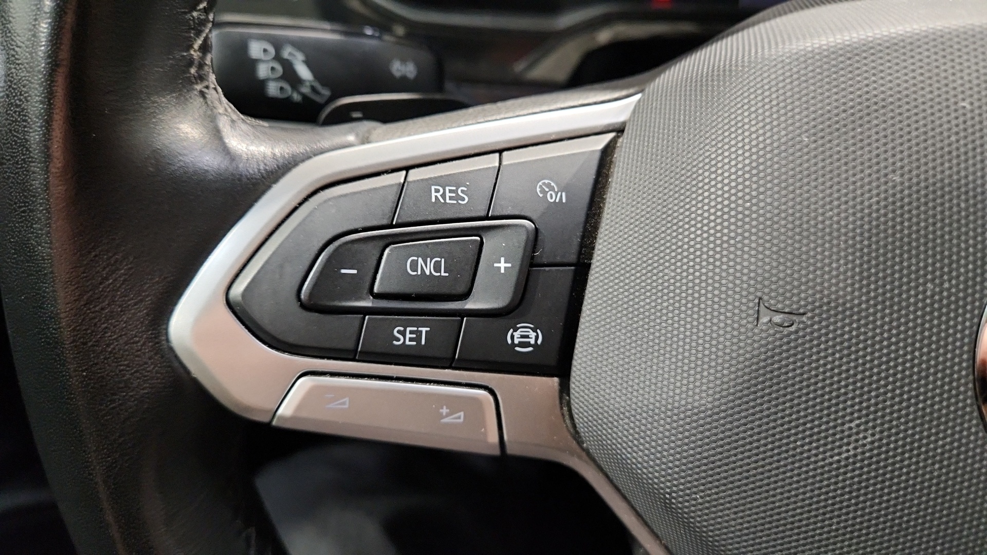 VOLKSWAGEN POLO 1.0 TSI 95 S&S DSG7 VW Edition