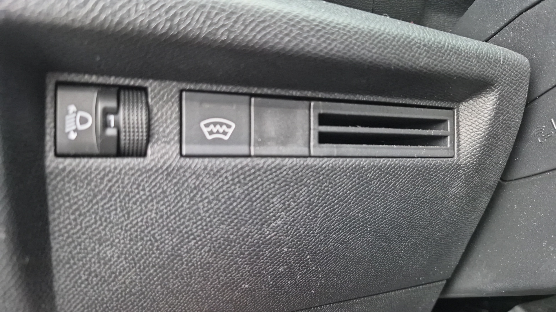 CITROEN C4 PURETECH 130CH.BVM PLUS