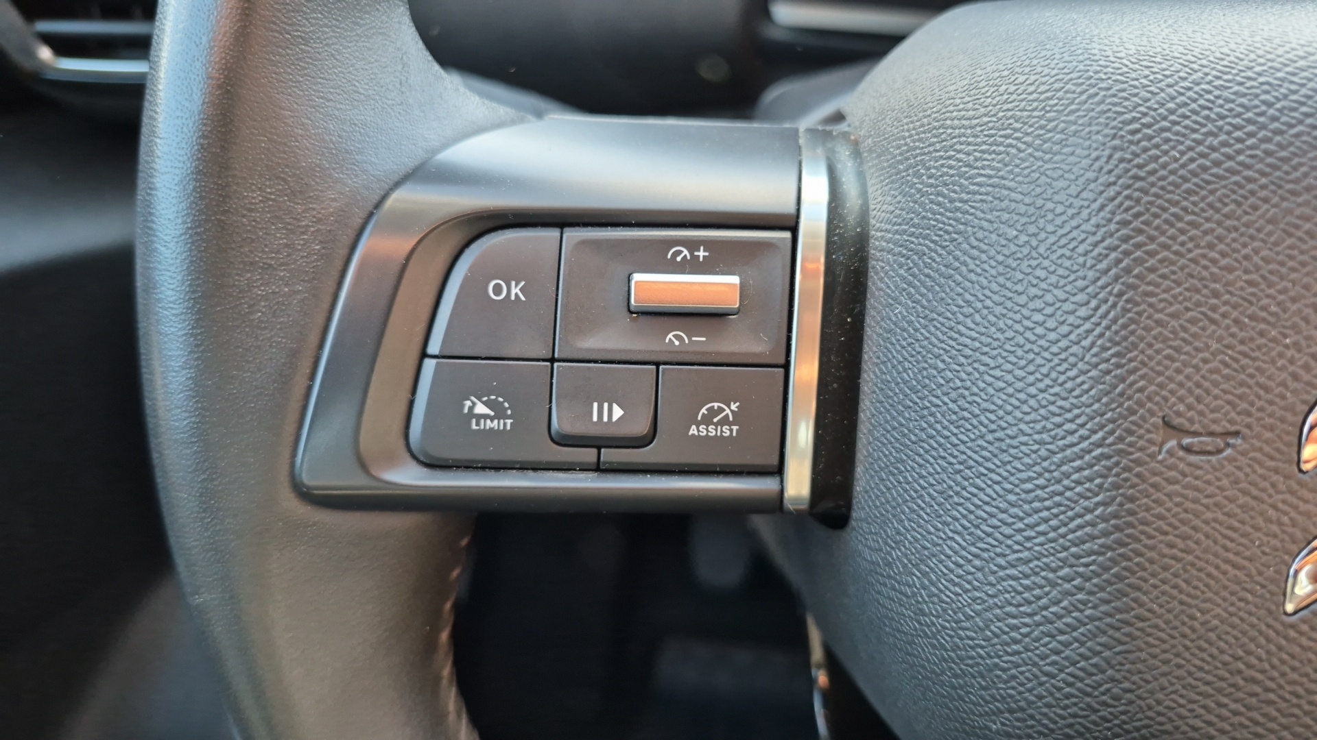 CITROEN C4 PURETECH 130CH.BVM PLUS