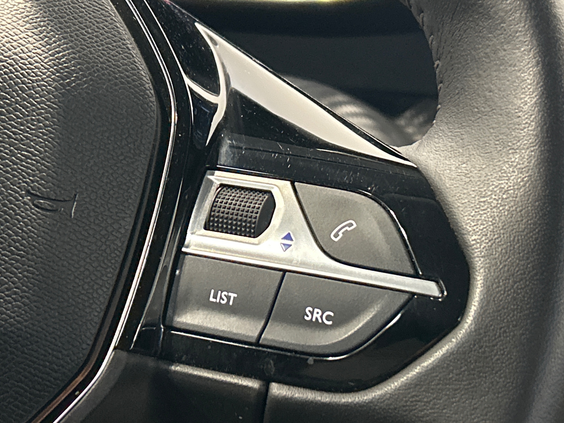 PEUGEOT 208 ALLURE PACK PURETECH 100 S&S BVM6
