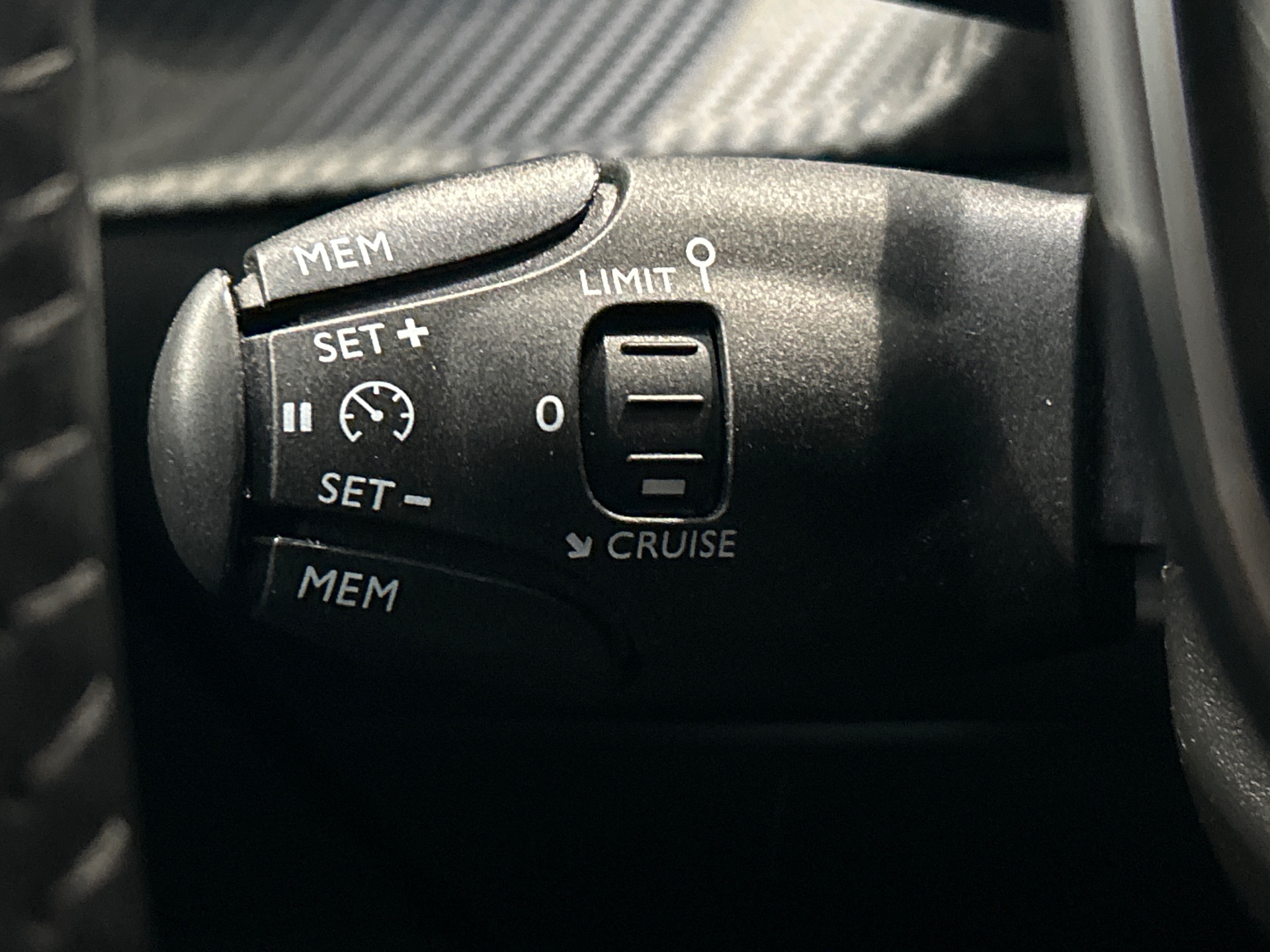 PEUGEOT 208 ALLURE PACK PURETECH 100 S&S BVM6