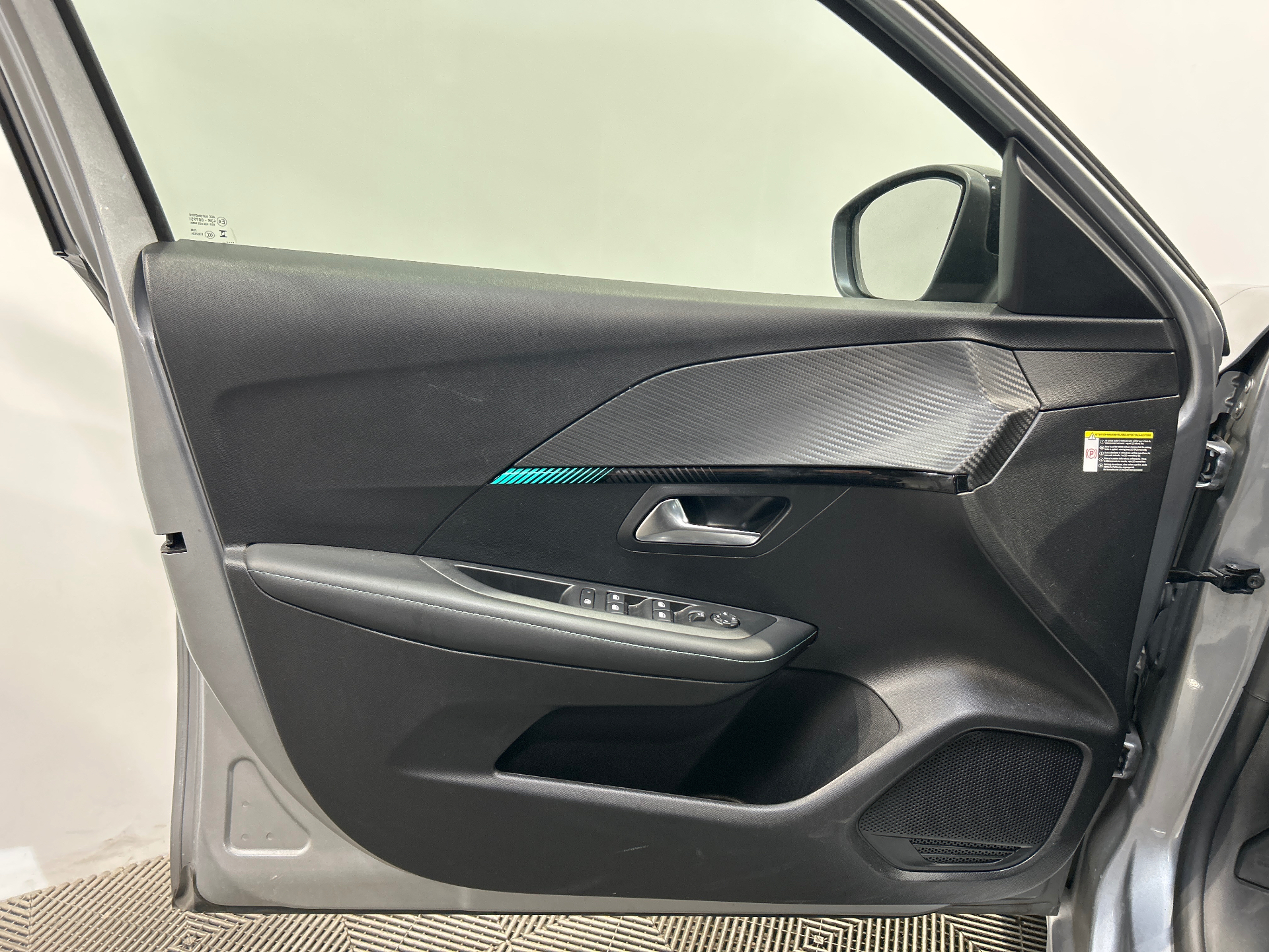 PEUGEOT 208 ALLURE PACK PURETECH 100 S&S BVM6